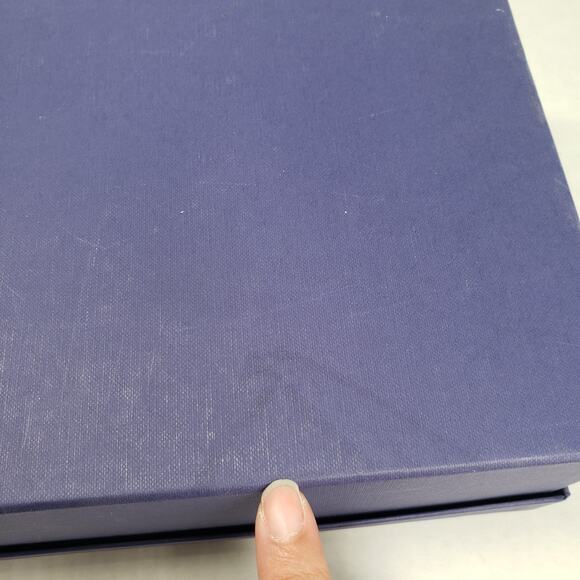 Stuart Weitzman Empty Gift Shoe Box Only Sneaker Storage 11.5" x 7.75" x 4.25” - Picture 9 of 16